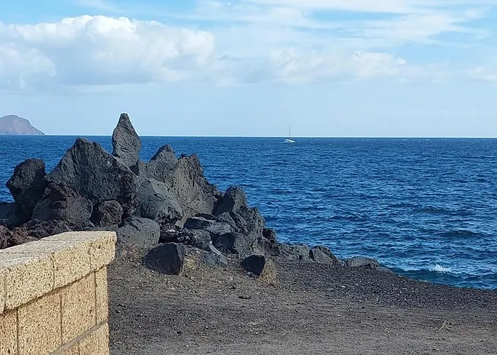 Apartment Sea View In Silent South Tenerife *